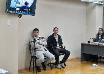 Violencia policial en Chimbas: dos efectivos de la Motorizada N°1 quedaron a un paso del juicio acusados de balear por la espalda a un joven