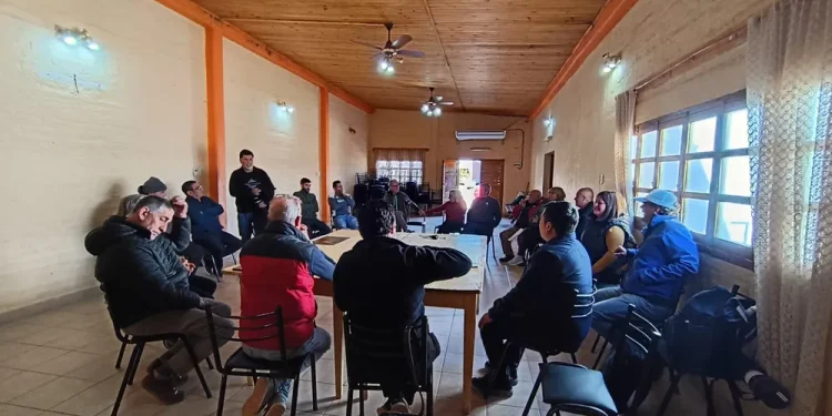 Ruta Nacional 149: vecinos de San Juan y Mendoza unen fuerzas para pavimentar los 37 kilómetros de ripio entre Barreal y Uspallata