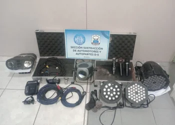Cuatro allanamientos por robo de motos en San Juan: secuestraron equipos profesionales de sonido y luces