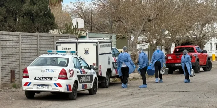 Hallaron sin vida a un hombre en una vivienda de Rawson e investigan las circunstancias del hecho