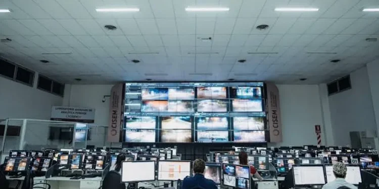 Seguridad pública: San Juan vuelve a licitar el sistema de comunicaciones policiales por más de 18 mil millones de pesos