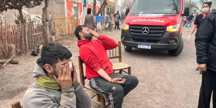 Jornada crítica por el Zonda en San Juan: Bomberos sofocó 45 focos de incendio y hubo familias afectadas en Pocito