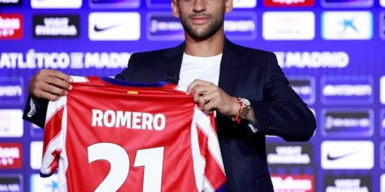 «Quiero dejar mi nombre en la historia del club»: Cuti Romero fue presentado oficialmente en Atlético de Madrid