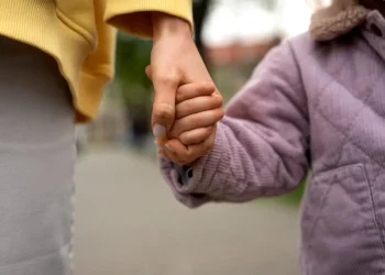 El desgarrador reclamo de una madre sanjuanina cuya hija de 11 años fue puesta en adopción por la Justicia