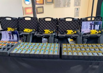 Pistolas Taser en San Juan: capacitaron a 120 efectivos policiales para garantizar cobertura permanente las 24 horas