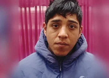 Se mostraba armado como mafioso en Facebook: lo condenaron por apología del delito y va al Penal de Chimbas por reincidente
