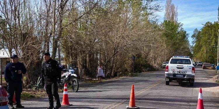 Tragedia en Pocito por el Día del Estudiante: asesinaron de una puñalada en el pecho a un adolescente e hirieron a su hermano gemelo
