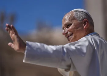 Fervor en San Juan por la visita del papa León XIV: más de 1.000 fieles ya reservaron su lugar y completaron 20 colectivos rumbo a Córdoba