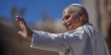 Fervor en San Juan por la visita del papa León XIV: más de 1.000 fieles ya reservaron su lugar y completaron 20 colectivos rumbo a Córdoba