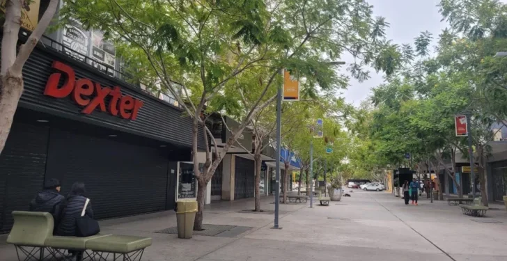Día del Empleado de Comercio: persianas bajas en la Peatonal sanjuanina y actividad dispar en los distintos rubros