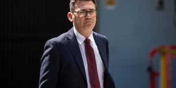 Tensión diplomática por Malvinas: el primer ministro británico aseguró que su gobierno será «implacable» en la defensa de las islas