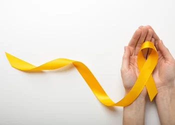 Suicidio en jóvenes: una problemática silenciosa que ya supera a los siniestros viales en el país