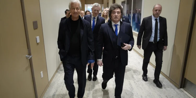 Misión a París:13 mandatarios viajan con Javier Milei a la Argentina Week para atraer inversiones
