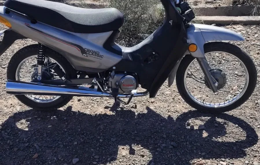 Tensión en Rivadavia: una mujer persiguió a los ladrones de su moto hasta el Barrio Nuevo Cuyo y la Policía logró recuperarla