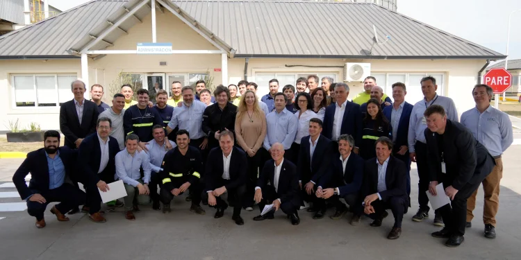 Inversión millonaria en el agro: Milei recorrió el predio donde Louis Dreyfus levantará una megaplanta de USD 400 millones en Bahía Blanca