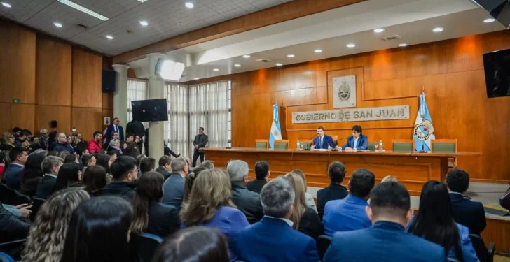 Éxito en Wall Street: ingresan esta semana los US$ 600 millones del Bono San Juan y el Gobierno activará un plan histórico de obras