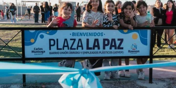 Transformación barrial en Rawson: inauguraron la renovada Plaza La Paz en el Barrio Los Plásticos