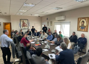 Plan de contingencia ante El Niño: la Provincia y los municipios articulan obras en canales y protocolos de respuesta