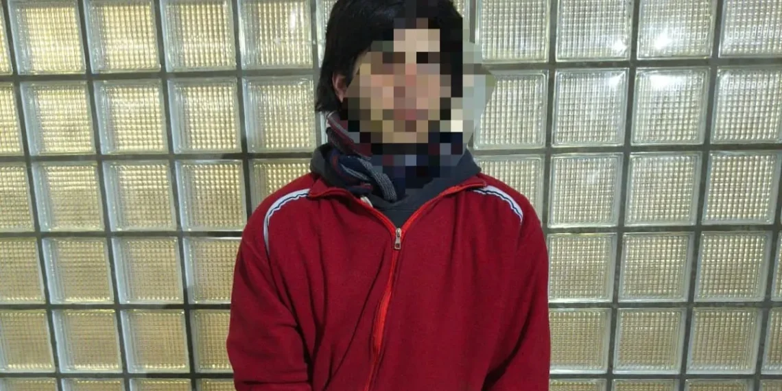 Persecución en Santa Lucía: escapaba en bicicleta con herramientas robadas, las tiró en la huida y cayó detenido en la Villa 12 de Octubre