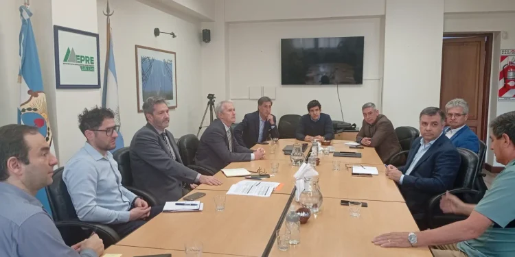 Plan estival ante «El Niño»: el EPRE y el Comité de Crisis coordinan medidas operativas con Naturgy para evitar cortes de luz