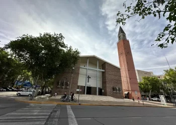 Miércoles agradable pero ventoso en San Juan: máxima de 22°C y alerta por ráfagas del sector sur