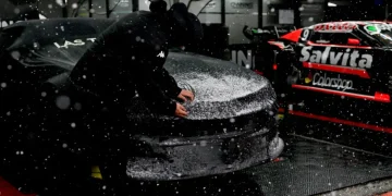 Parate obligado para Tobías Martínez: el frío extremo y la nieve suspendieron la actividad del Turismo Carretera en San Luis