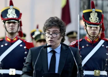 Milei inauguró el Museo de Granaderos y le pidió a la oposición apoyo por Malvinas: «Es una causa nacional, no puede haber grieta»