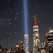 Las Torres Gemelas volvieron a iluminar el cielo de Nueva York: conmovedor homenaje con casi 3.000 drones en la vigilia del 25.º aniversario del 11-S