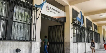 Horror en Rawson: condenaron a 10 años de prisión a una mujer por prostituir a su propia hija desde los 7 años