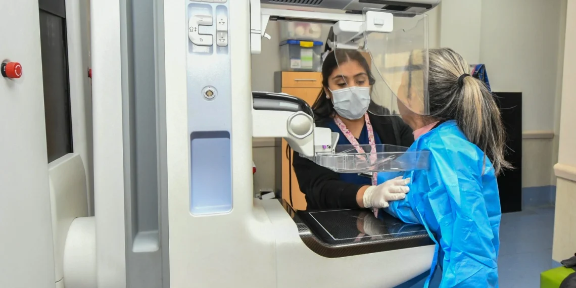 Balance positivo: más de 200 controles preventivos en la quinta edición de «La Tarde de las Mamografías»