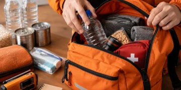 Alerta por El Niño y lluvias intensas: cómo preparar una mochila de emergencia según Protección Civil de San Juan