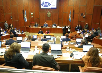 Sobreendeudamiento en San Juan: presentaron un proyecto de alivio familiar y advierten que 101.000 sanjuaninos cayeron en mora