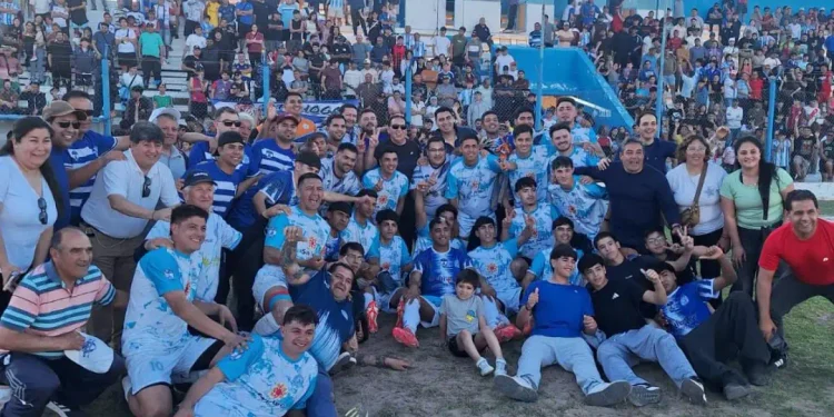 Remontada épica en Campo Afuera: Albardón-Angaco venció 2-0 a Tupungato y se consagró campeón de la Región Cuyo