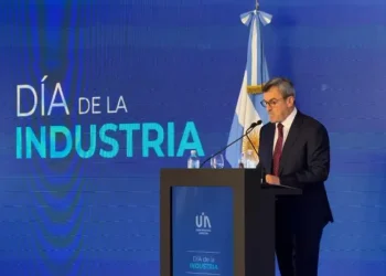 Alerta roja en la industria: la UIA denunció la pérdida de 90.000 empleos fabriles y reclamó auxilio financiero urgente