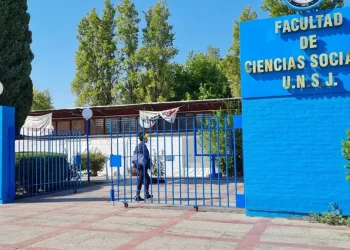 Fraude en la UNSJ: condenaron a una empleada no docente que falsificó 33 certificados para ganar un concurso de ascenso