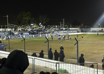 El Azul manda en su grupo: Unión superó 2-0 a Belgrano de Media Agua y llega en la cima al clásico con Desamparados