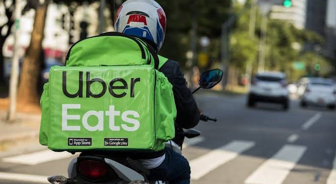 Uber Eats desembarcó en San Juan: se mete en la pelea del delivery con descuentos de hasta el 60%