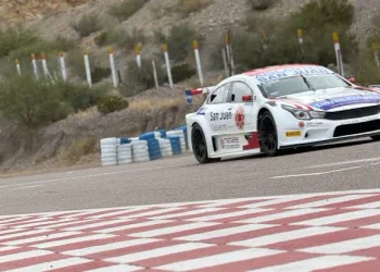Fabián Flaqué vuelve a rugir en El Zonda: correrá la 8ª fecha del Top Race con el Octanos Competición