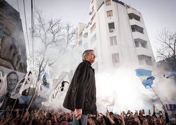 A cuatro años del atentado, Máximo Kirchner pidió la libertad de Cristina y la proyectó para 2027