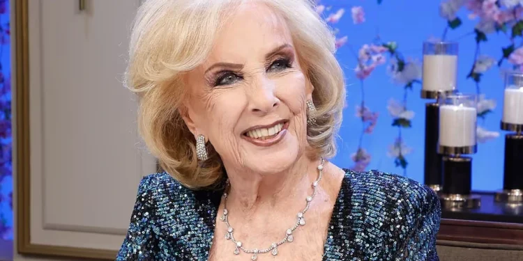 Nuevo parte médico de Mirtha Legrand a una semana de su internación: favorable evolución respiratoria y kinesiología activa