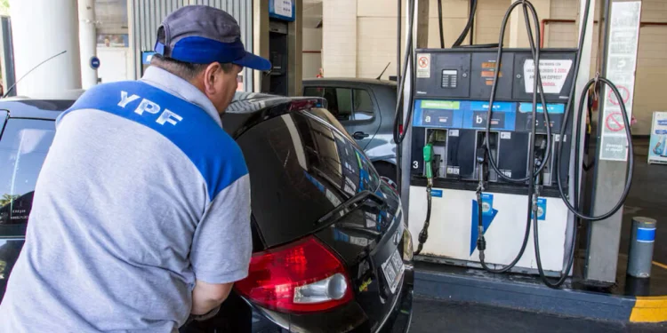 YPF aumentó sus combustibles en todo el país: así quedaron los nuevos precios de las naftas y el gasoil en San Juan