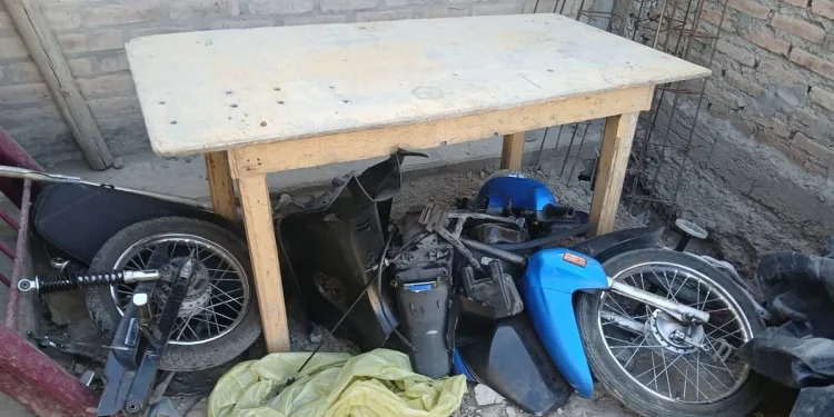 Robaron una moto en Pocito y la encontraron desarmada en el patio de una vecina ajena al hecho