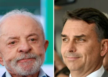 Primer sondeo de Datafolha rumbo al balotaje en Brasil: Flávio Bolsonaro lidera con el 52% de los votos válidos frente al 48% de Lula