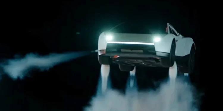 ¿El futuro ya llegó? Elon Musk presentó el nuevo Tesla Roadster con propulsores de SpaceX y demostró que puede volar
