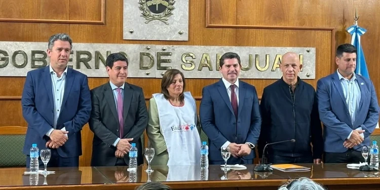 Cita histórica en San Juan: presentaron el Ironman 2026 con el regreso de la distancia completa al país