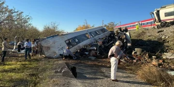 Tragedia en España: ya son 69 los muertos y cerca de 200 heridos por el choque de trenes en Toledo