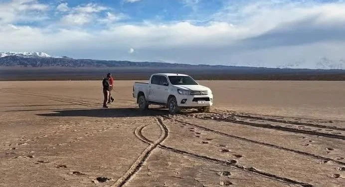 Daños en la Pampa del Leoncito: apelaron la multa millonaria por ingresar con una camioneta al área protegida