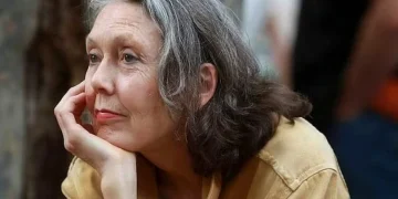 La consagración de una voz ineludible: la escritora canadiense Anne Carson fue galardonada con el Premio Nobel de Literatura 2026