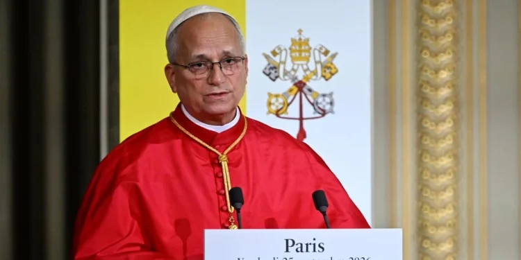 El papa León XIV reapareció en la Plaza de San Pedro tras su cirugía de pulmón y crecen las expectativas por su viaje a la Argentina
