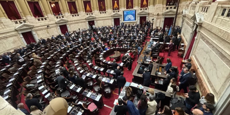 Comienza el debate del Presupuesto 2027 en Diputados: defensa del déficit cero, rigidez del gasto y presión de los gobernadores